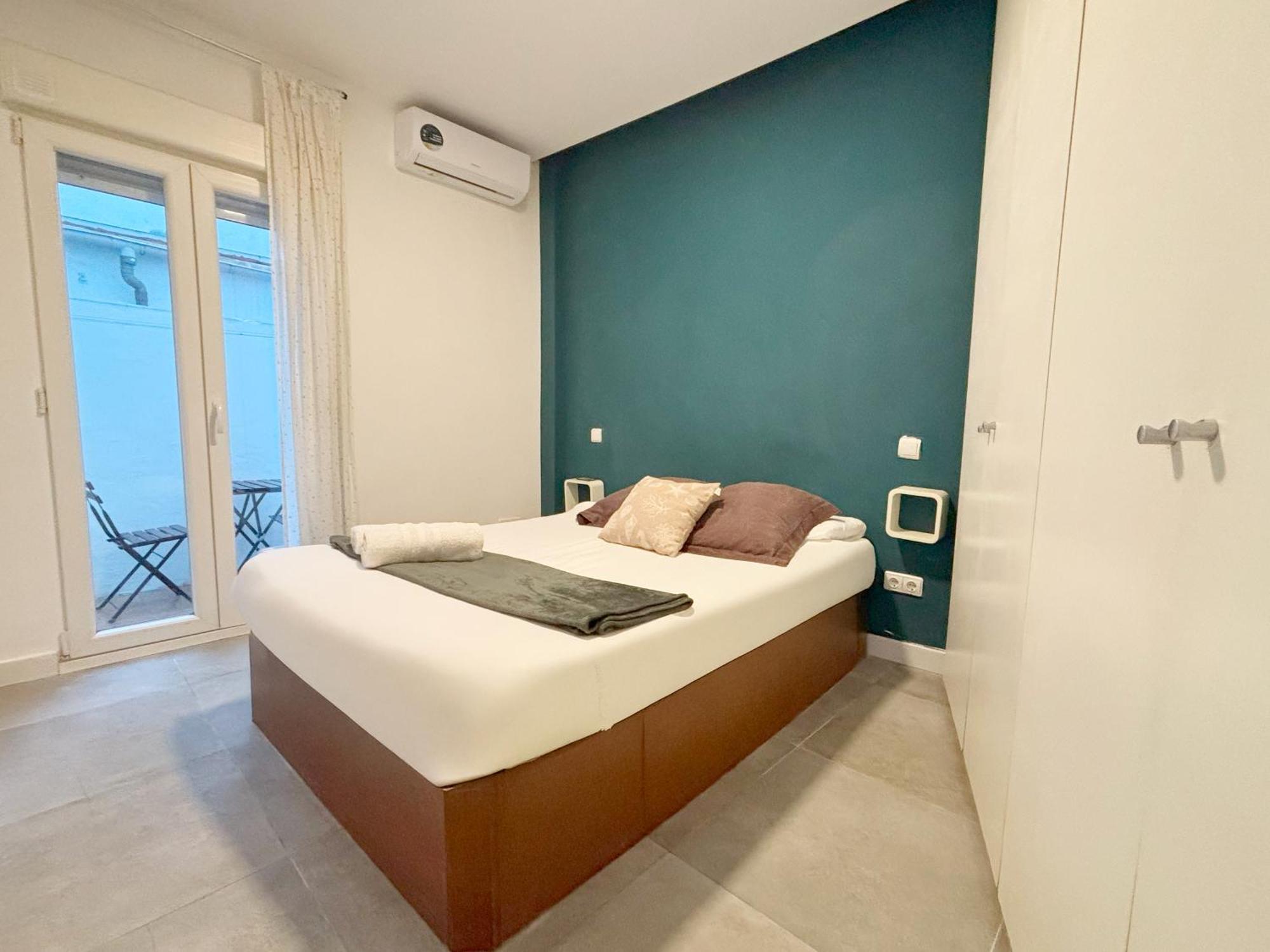 Luminoso, Con Patio Y Buena Zona Apartment Madrid Exterior photo